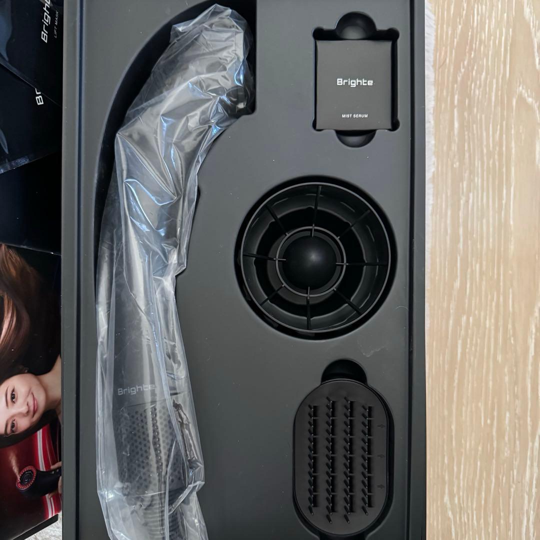 Brighte シャワードライヤー 付属品付き‼️
