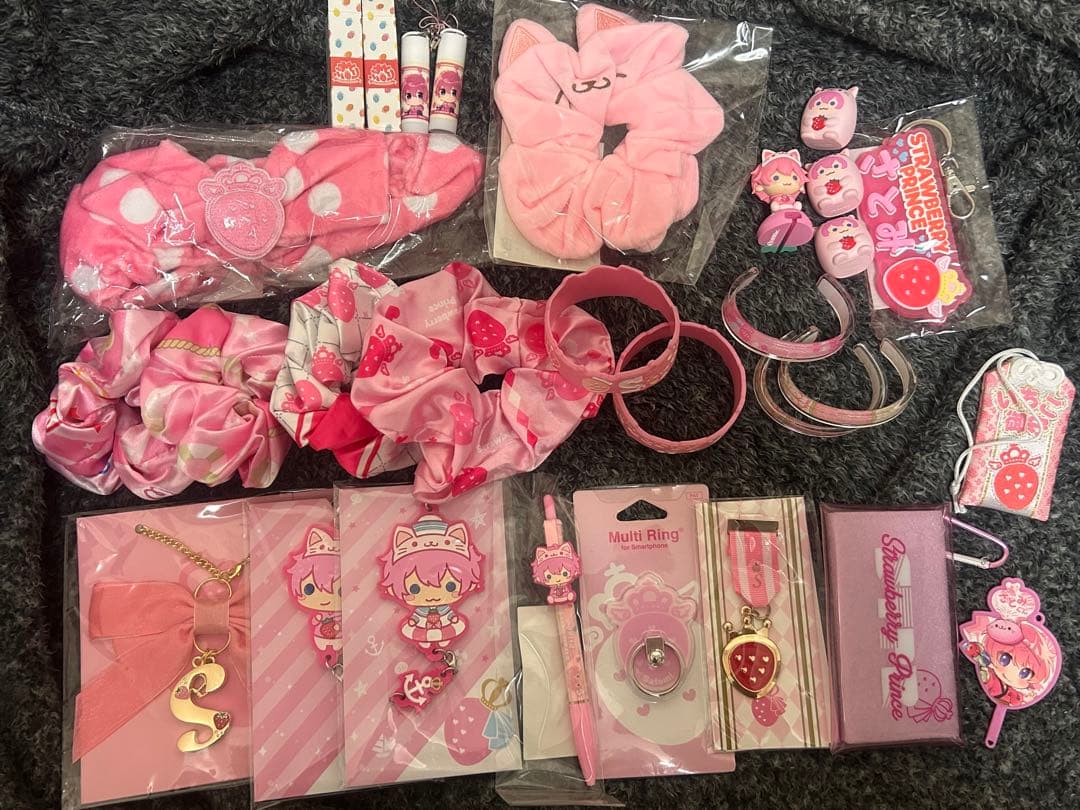 すとぷり さとみ グッズ まとめ売り