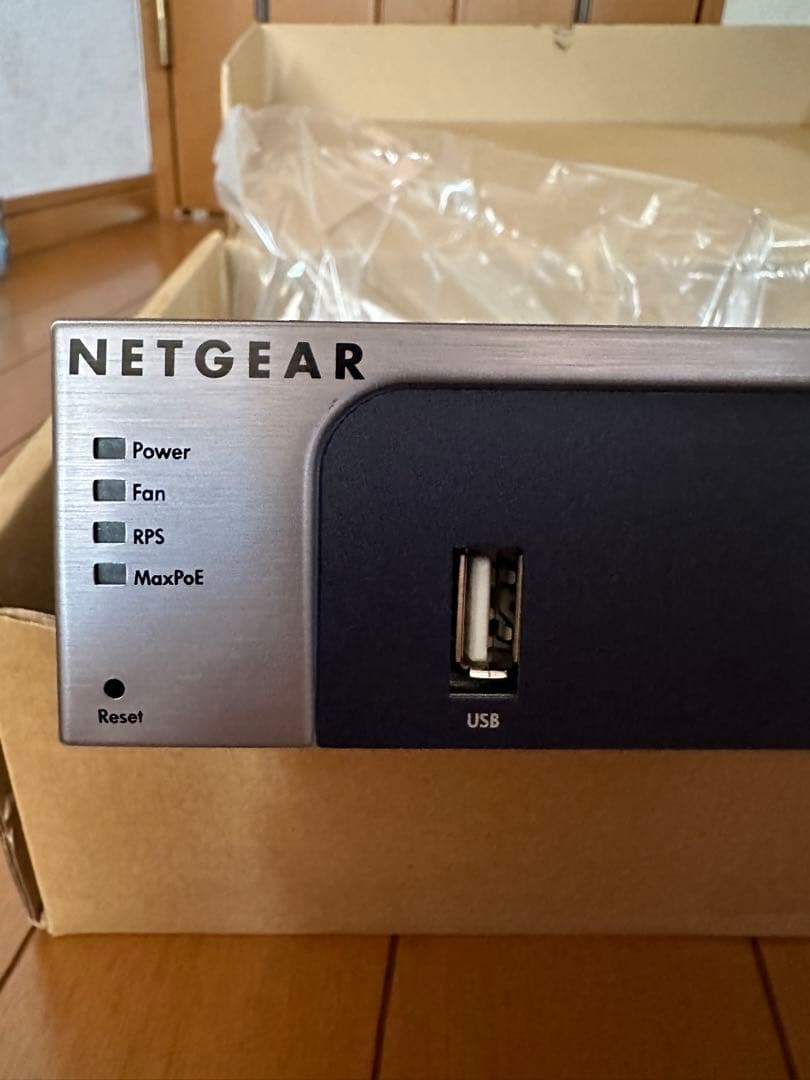 NETGEAR GSM7224P-100AJS ギガビット 24ポート