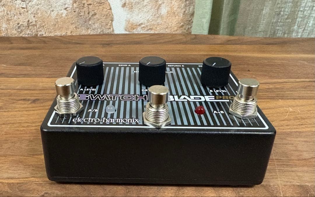ギター Electro-Harmonix / SWITCH BLADE PRO