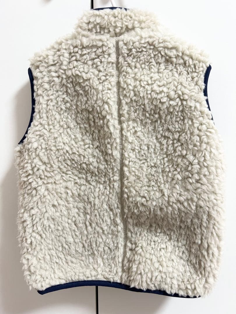 新品未使用　90㎝　patagonia フリース ベスト ベビー・キッズ