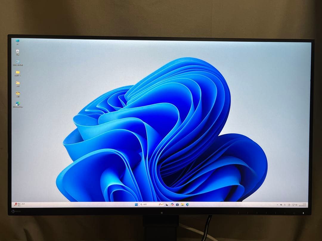 EIZO EV2750 27インチモニター　内蔵スピーカー2K