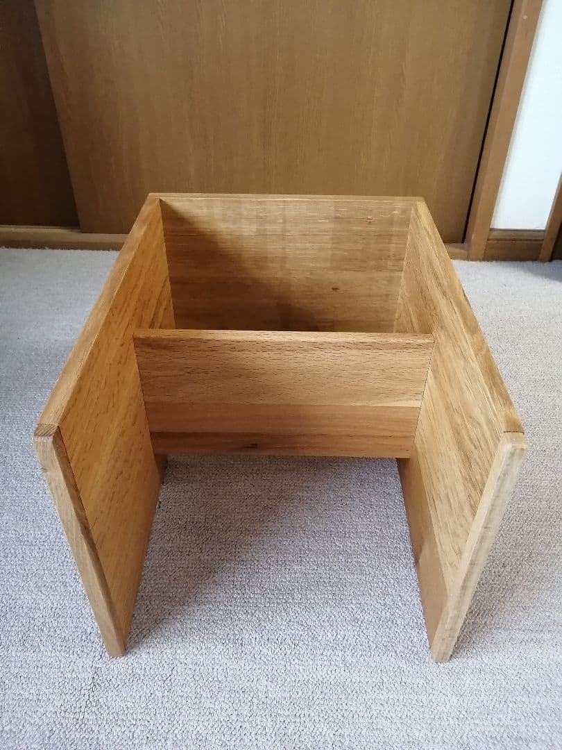 サイドテーブル・スツール