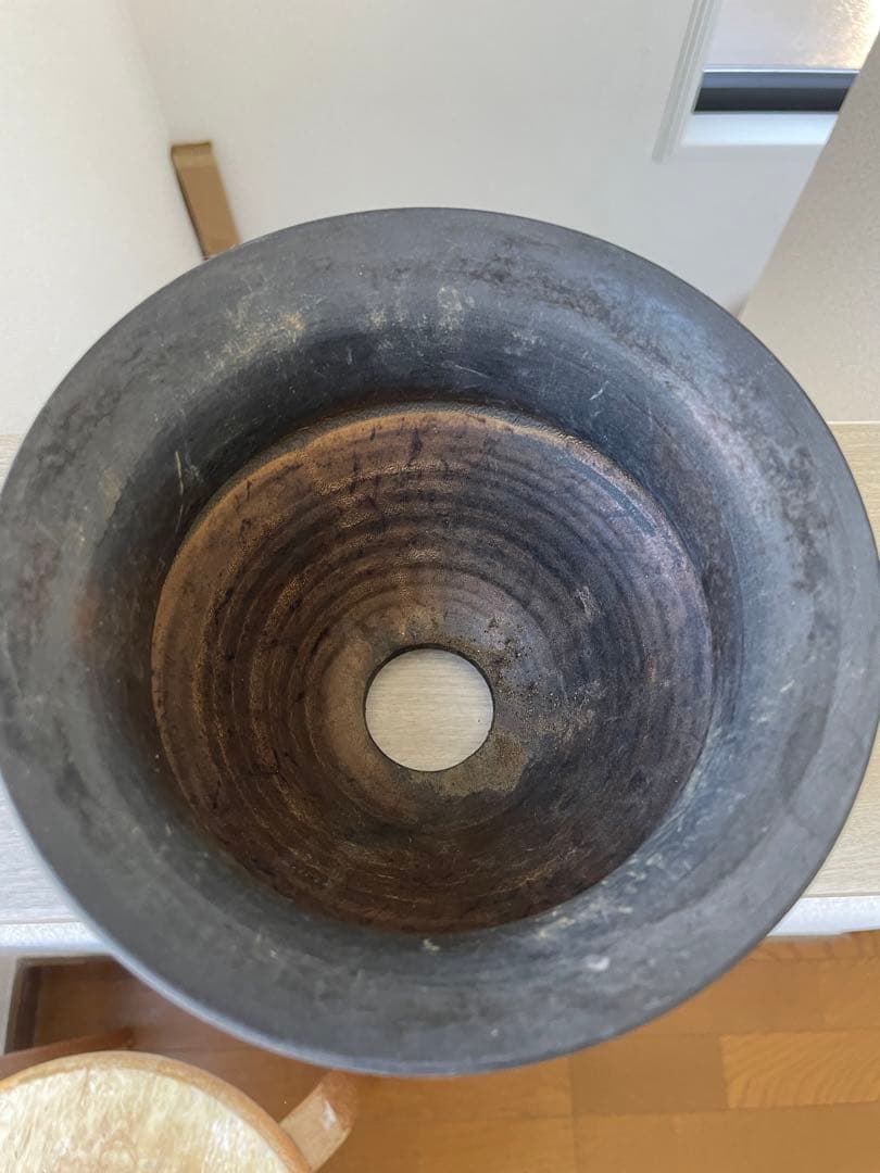 比護武司　鉄黒ポット　陶器鉢