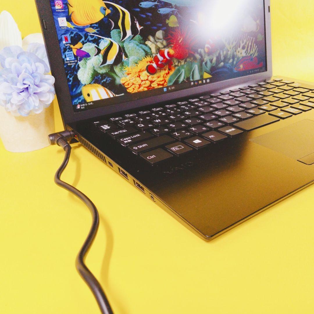 設定済み♪SSD256GBサクサク事務作業✨ノートパソコンカメラ付きWin11