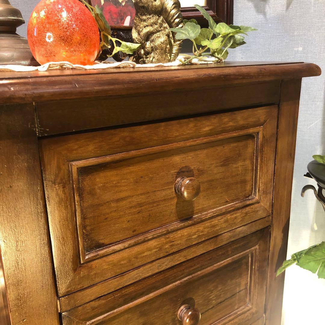 シャビーシック　フレンチ　カントリー　軽量コンパクト　アクセントチェスト