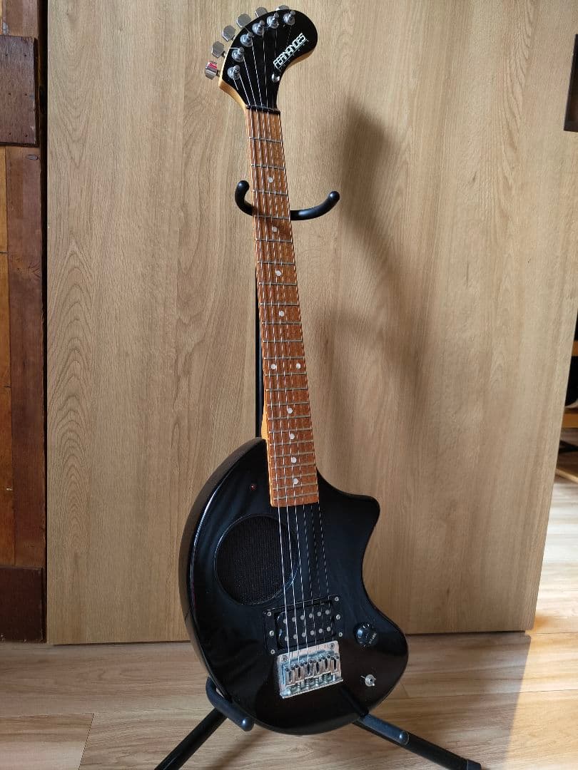 D*O様 FERNANDES ZO-3 エレキギター ブラック 黒 廃番品 ジャ