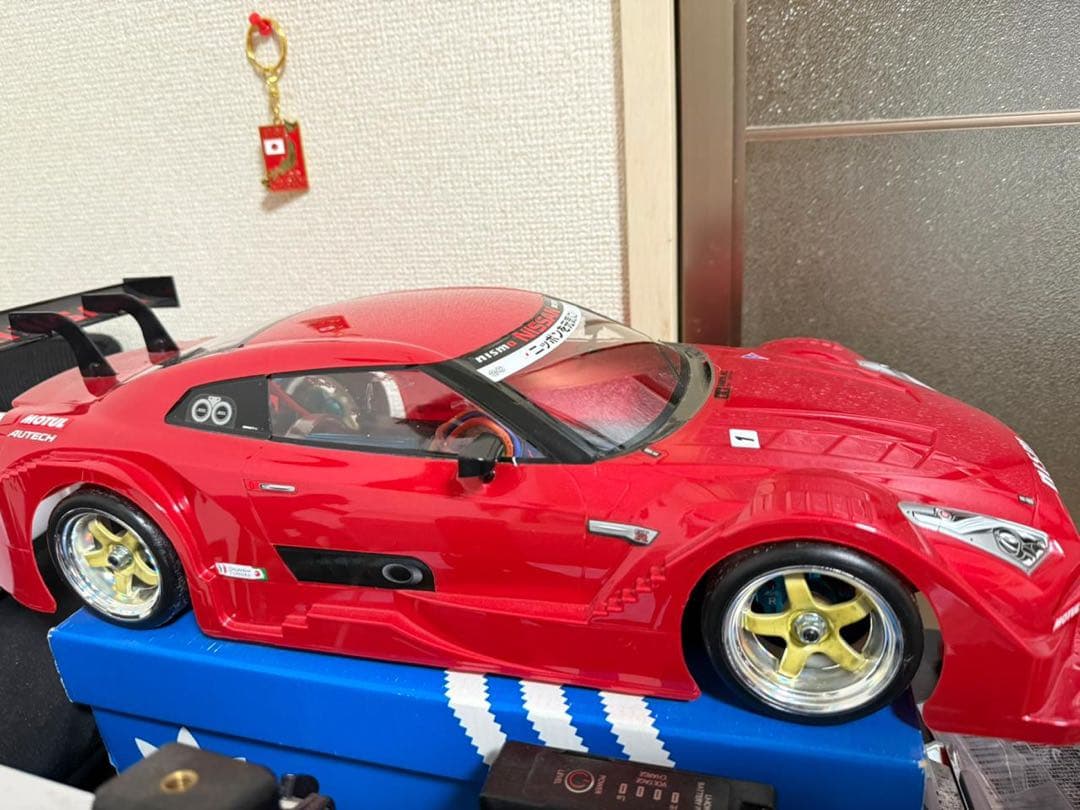 日産GT-R ラジコンカー カスタムシャーシ TT-02