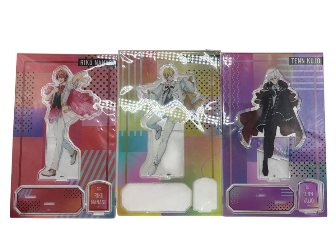 アイドリッシュセブン グッズ バッジ ぬいぐるみ・アクスタ カード まとめ 大量