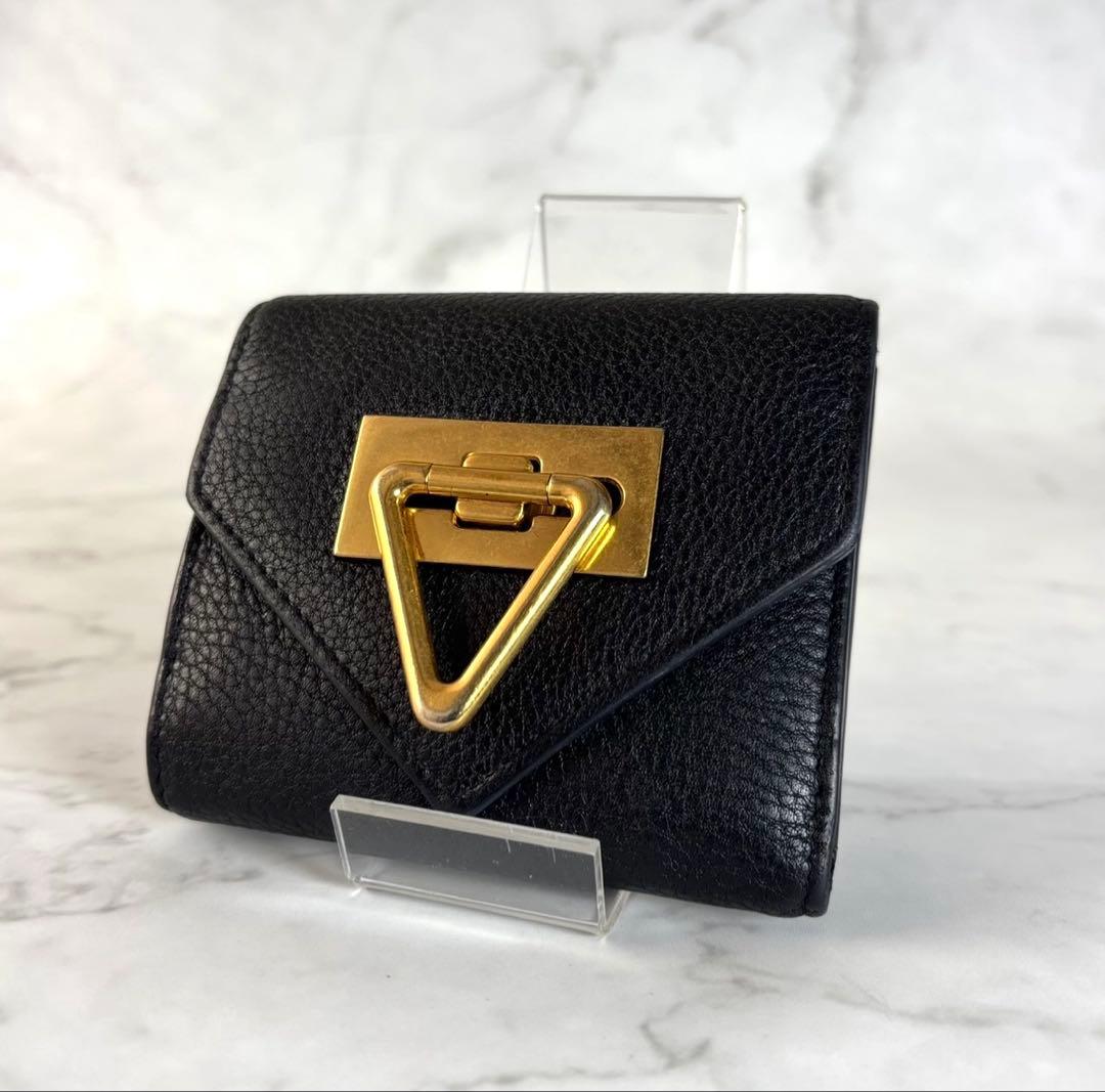 ボッテガヴェネタ 3つ折り財布 サンジェルマン トライアングル