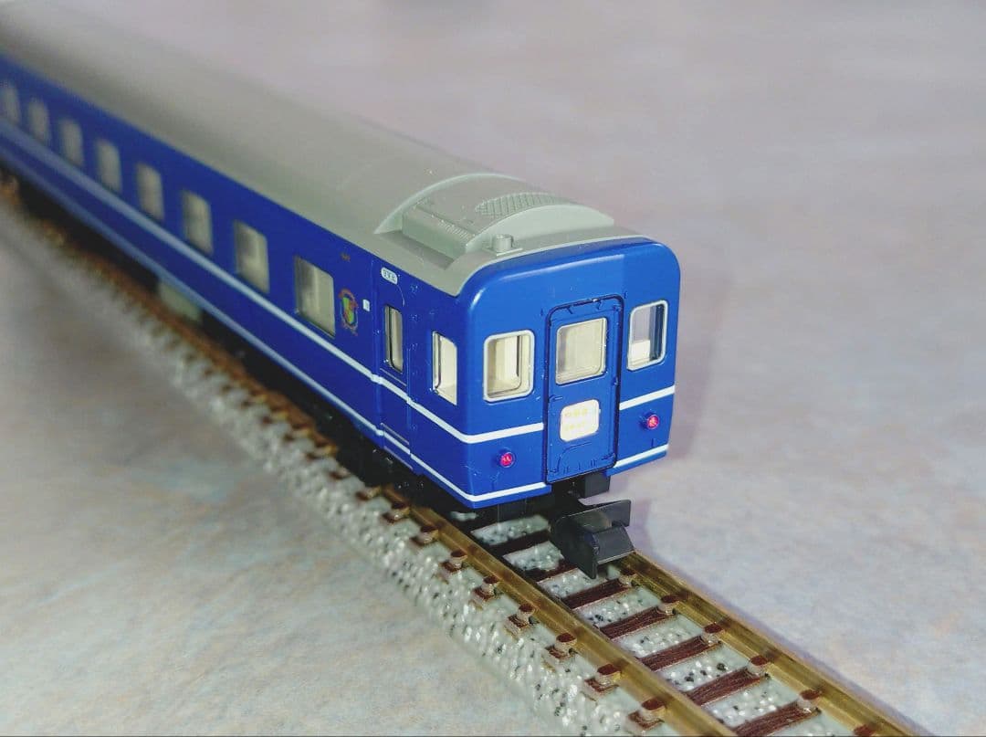 KATO 14系寝台急行客車「はまなす」 7両基本セット (2013年ロット)