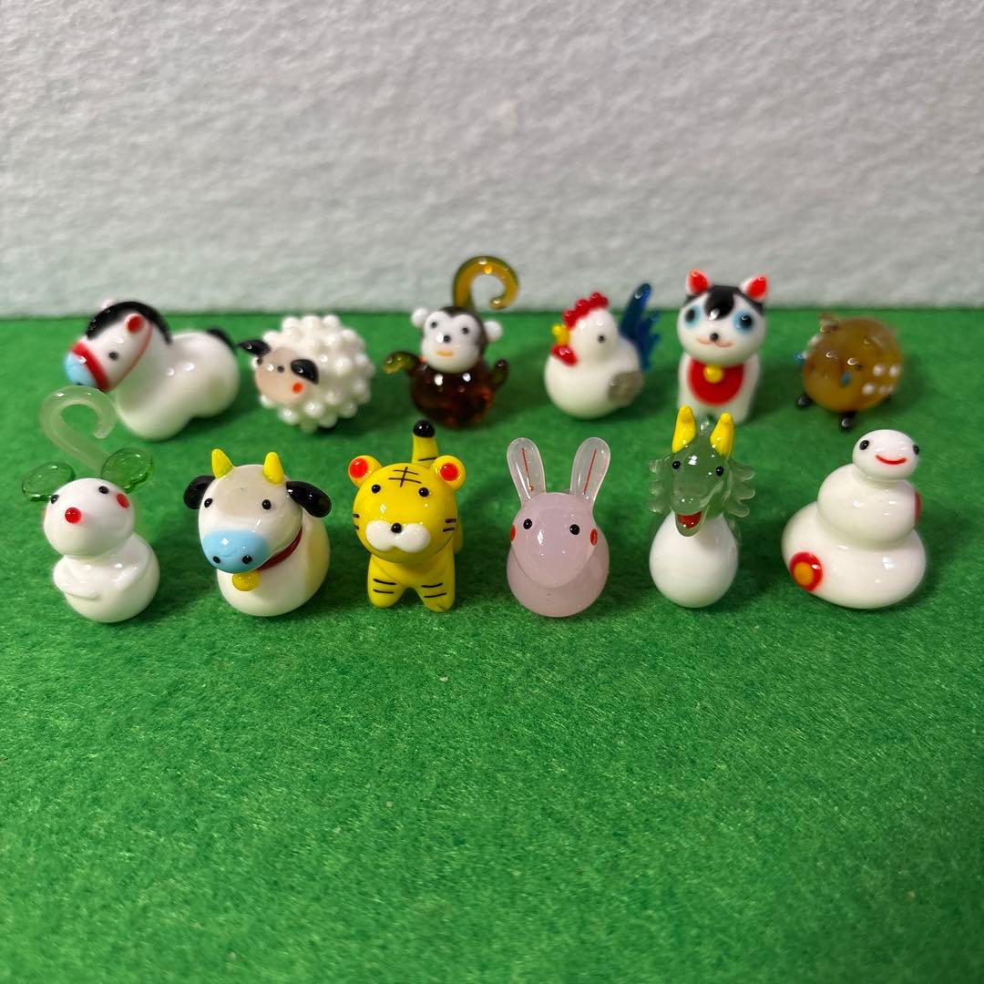 ゆきちゃん　ガラス細工　ミニチュア