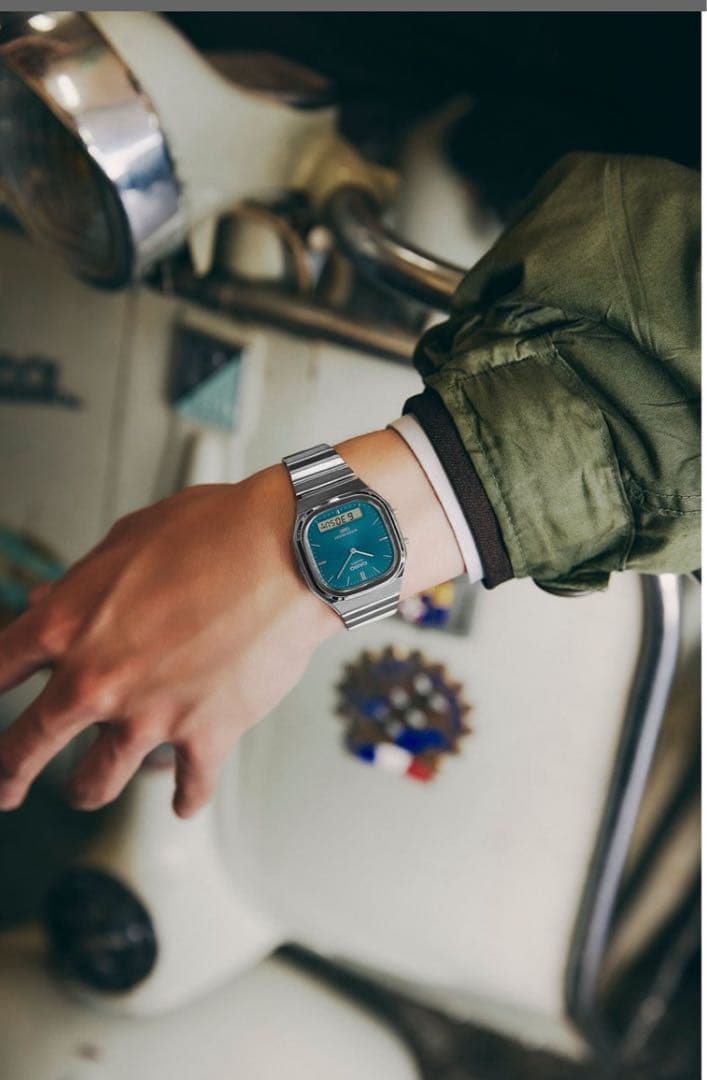 【新品/完売品】カシオ AQ-240E-3AJF 希少ブルーグリーン 国内正規品