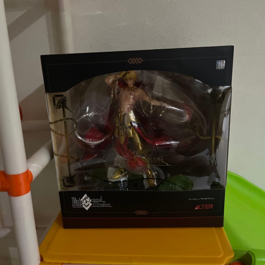 新品未開封　fgo ギルガメッシュ フィギュア amiexALTAiR