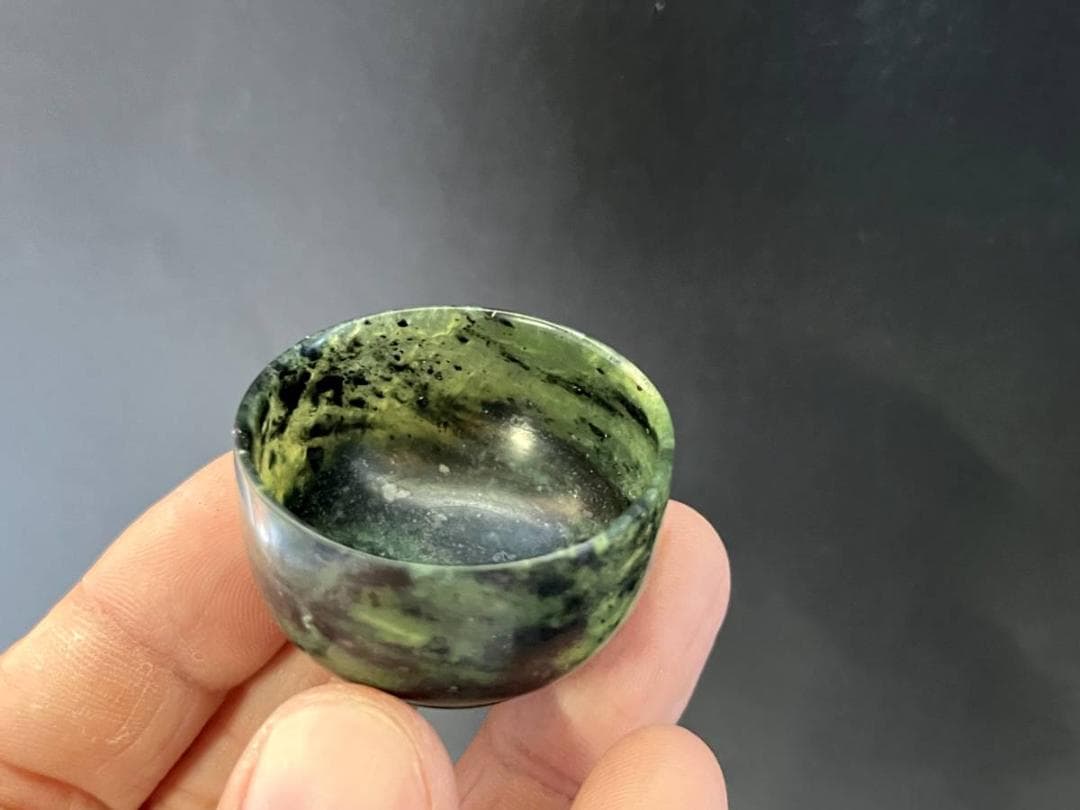 猪口■緑石彫り 酒盃 酒泉 唐物 漆册中国 酒器 ぐい呑み 夜光盃 緑玉 古玩■