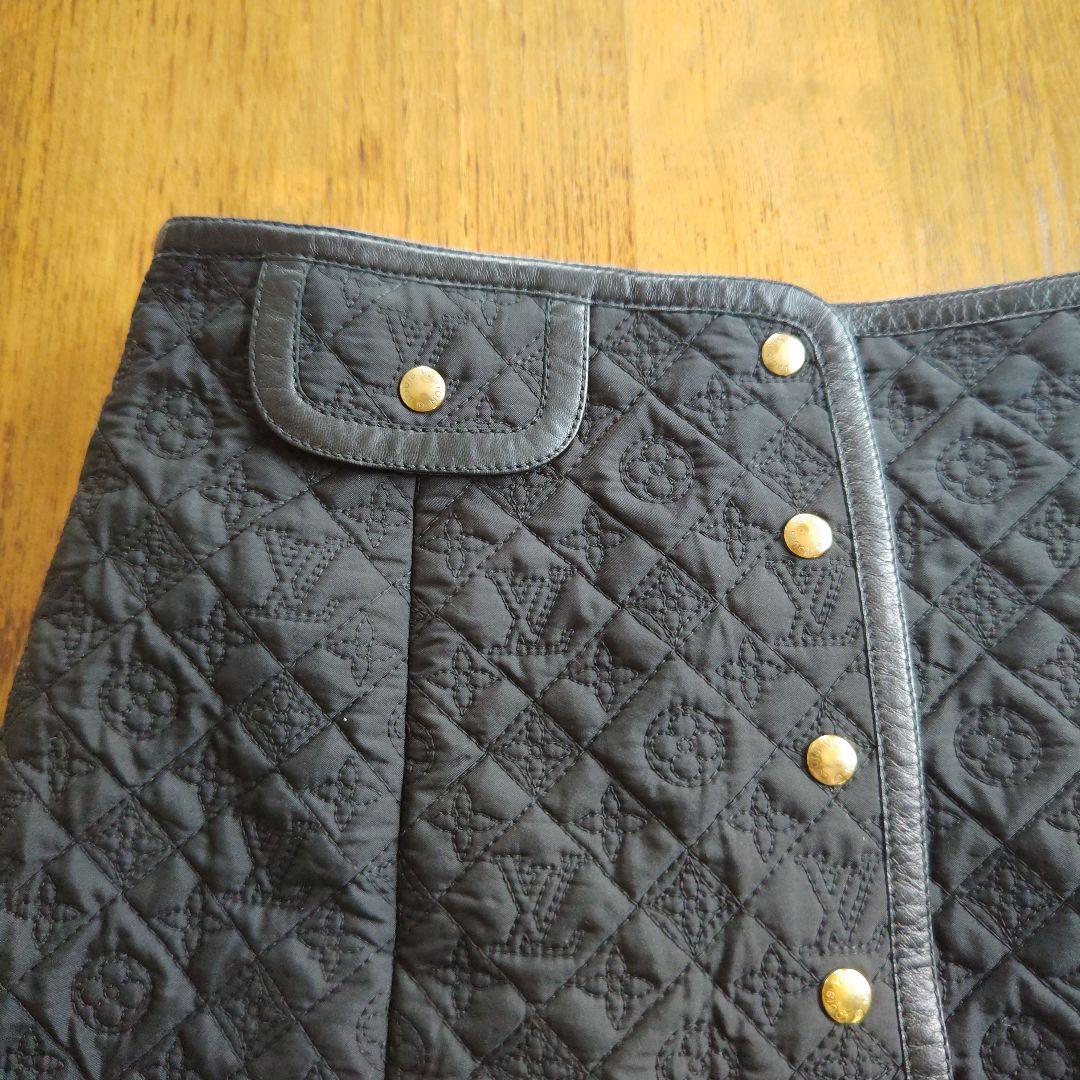 Louis Vuitton ブラック タイトスカート 38