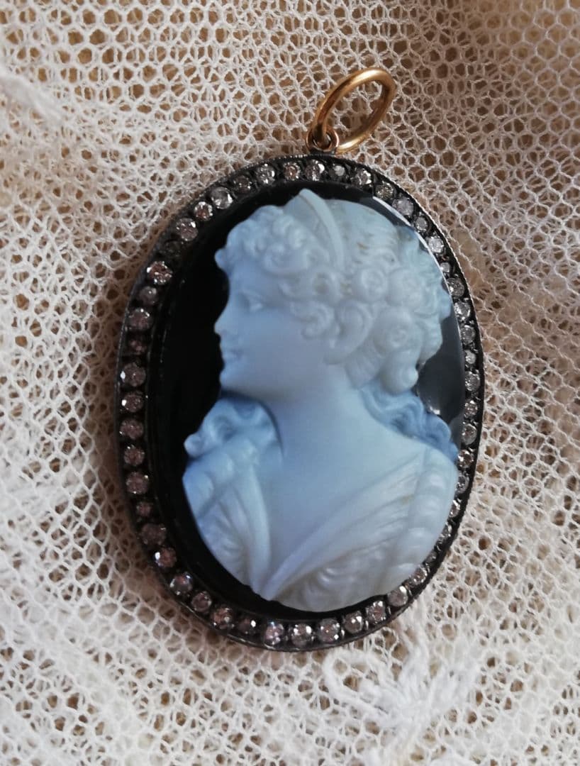 ☆豪華なストーンカメオ・アンティークジュエリー☆