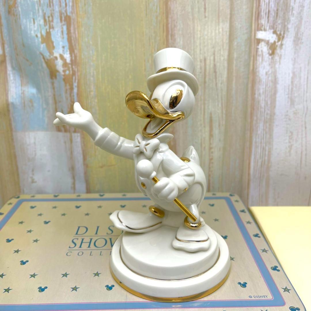 ドナルドダック Donald Duck タキシード ドレスコード フィギュア