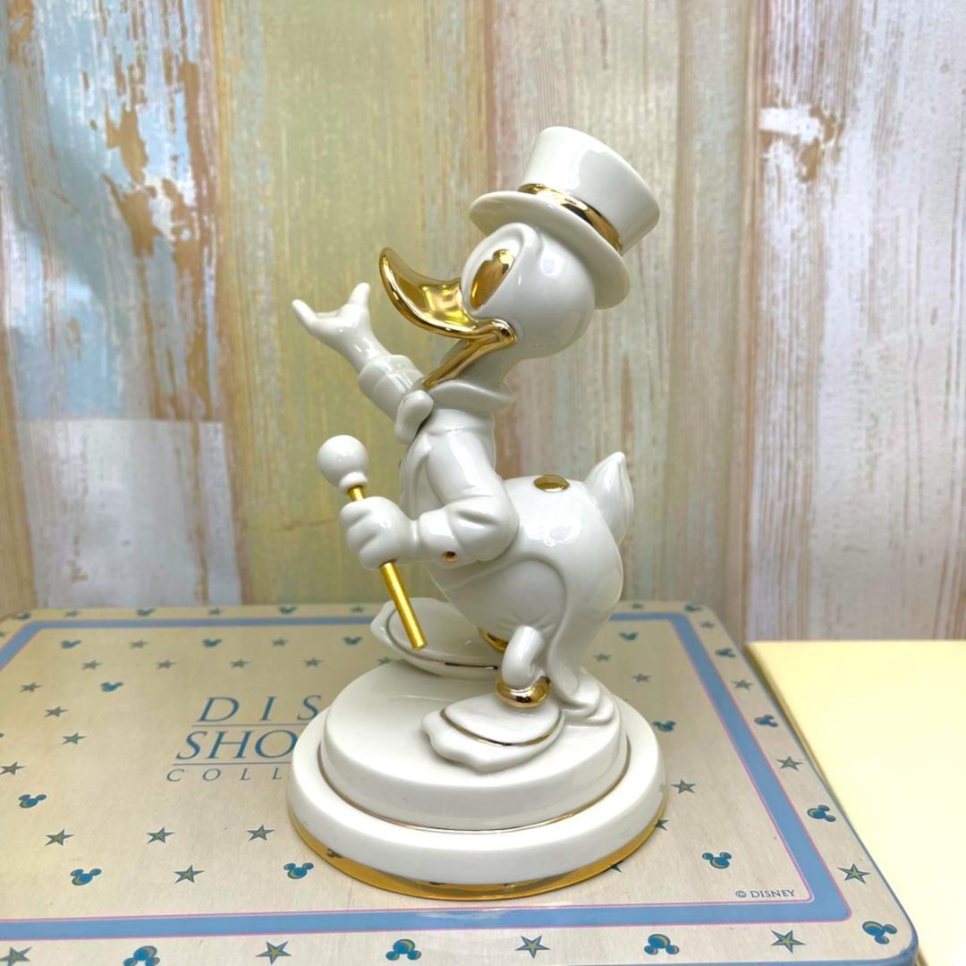 ドナルドダック Donald Duck タキシード ドレスコード フィギュア