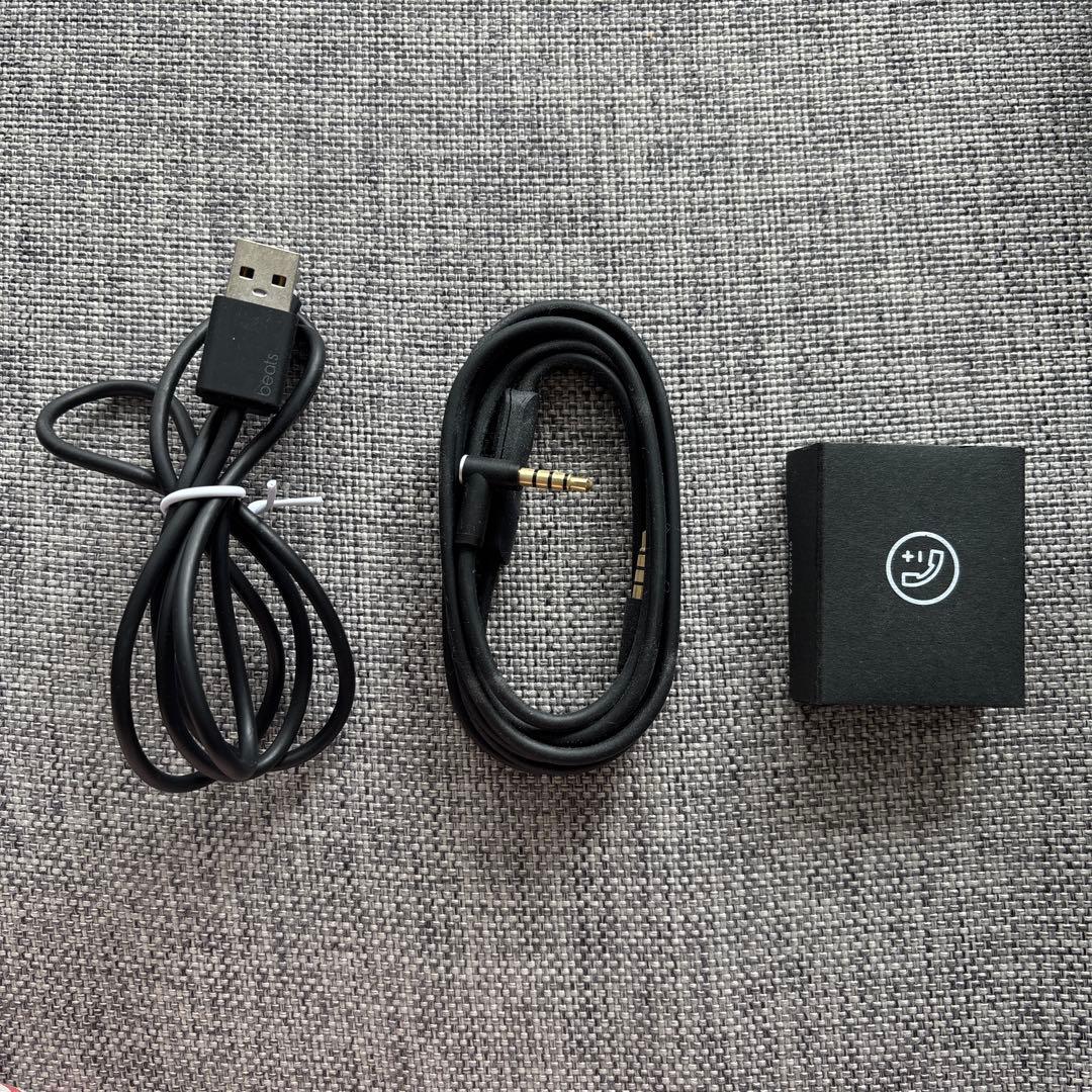 Beats Solo 3 Wireless ブラック ヘッドフォン