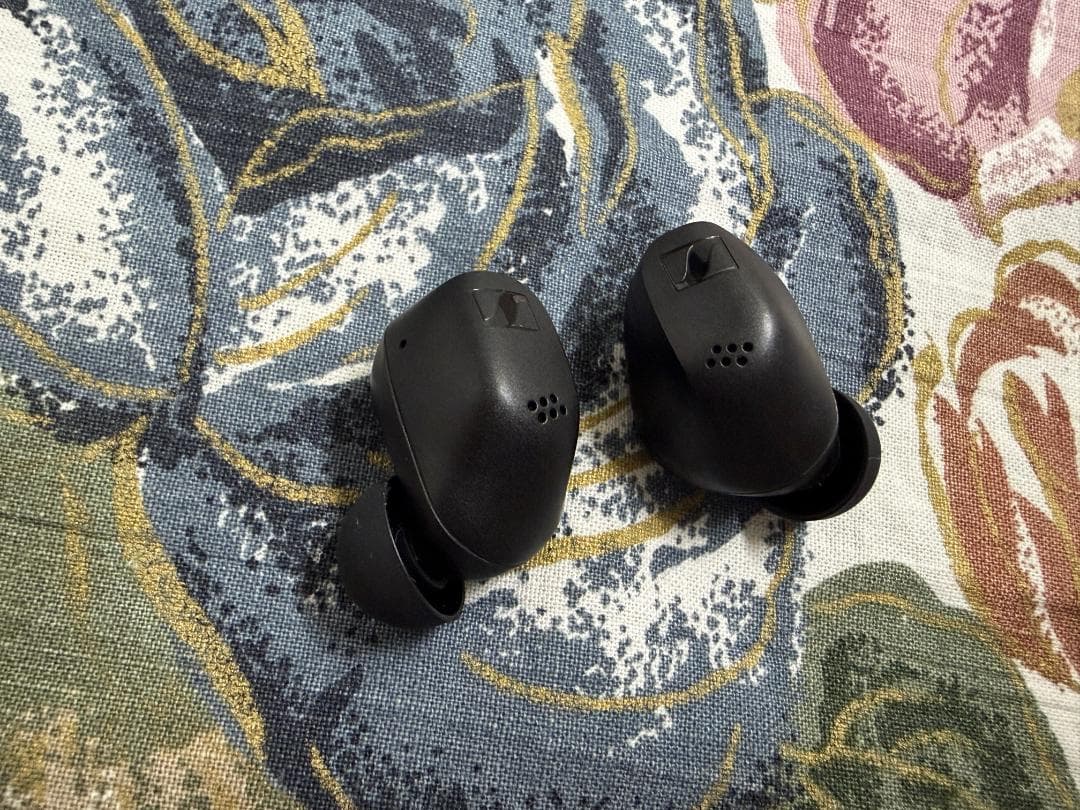 ゼンハイザー ACCENTUM True Wireless ブラック