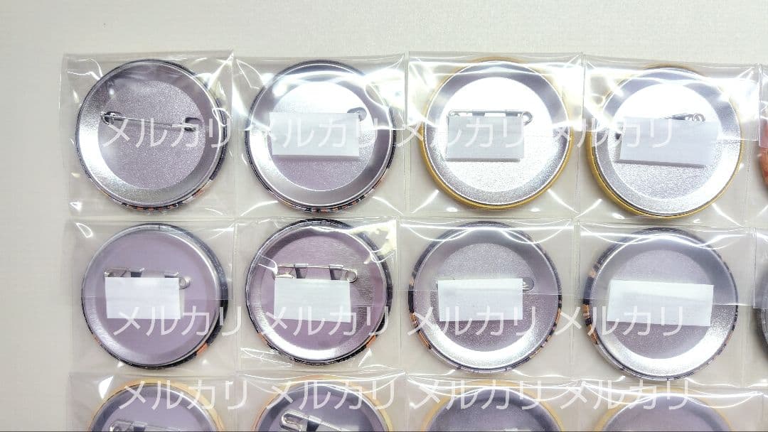 我妻善逸 缶バッジ ラバーストラップ アクリルスタンド まとめ売り