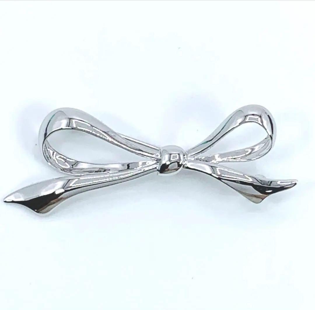 箱付き　MIKIMOTO　ミキモト　シルバー　ブローチ　リボン　りぼん