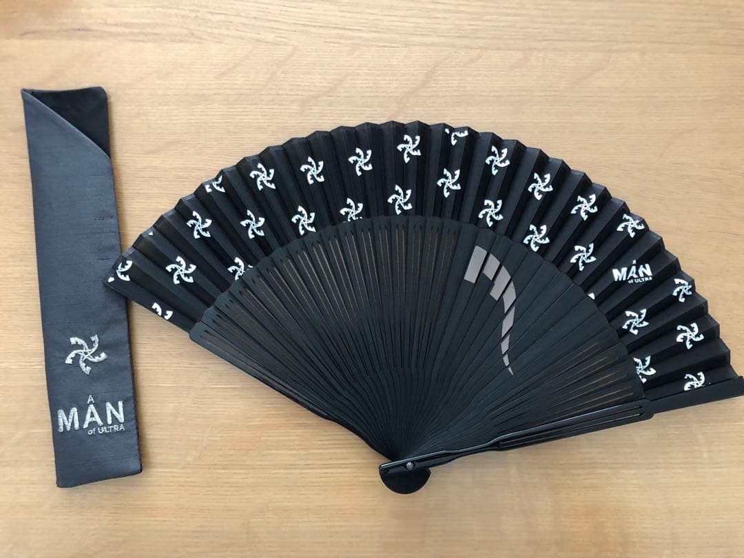 白竹堂　ウルトラマン扇子