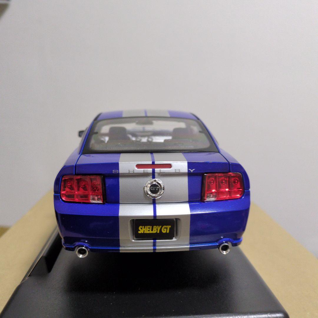 2008 Shelby GT ミニカー　フォード　マスタング　1/18