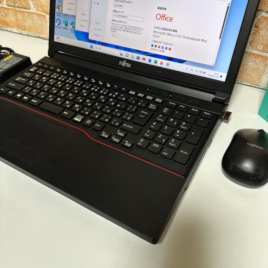 富士通ノート PC Corei5 SSD256GB メモリ16GB Win11