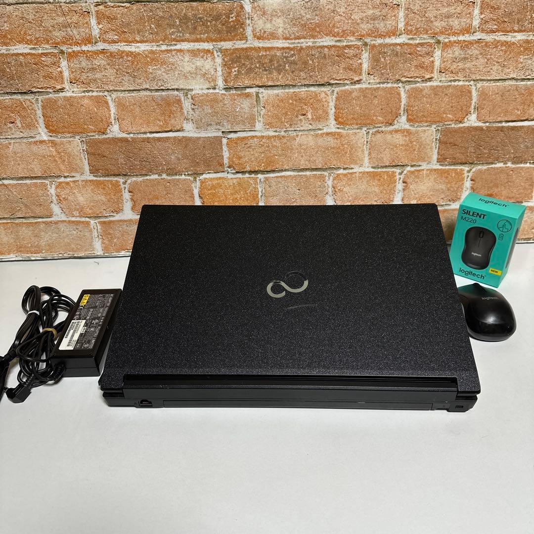 富士通ノート PC Corei5 SSD256GB メモリ16GB Win11