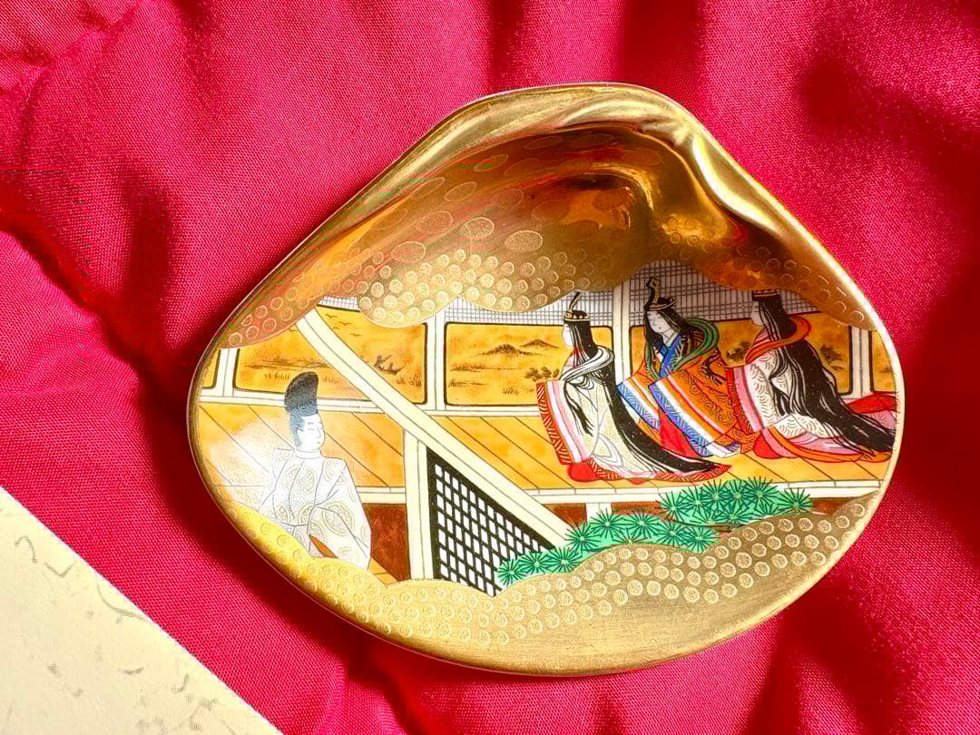 早い者勝ち！　6枚セット　源氏物語 貝絵皿 貝合わせ ボーンチャイナ ひな祭り