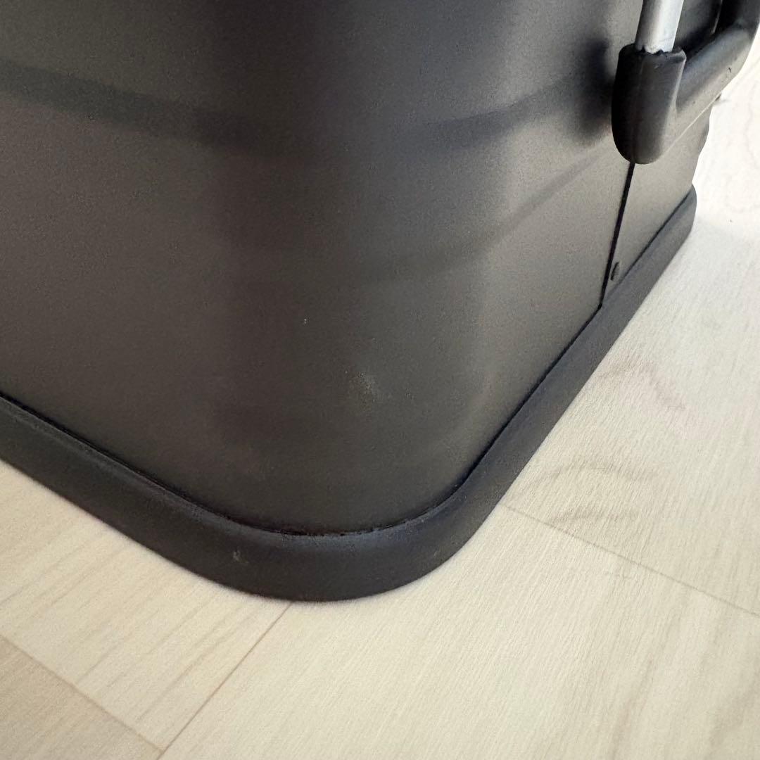 アルミ収納ボックス　アルミコンテナボックス　30L