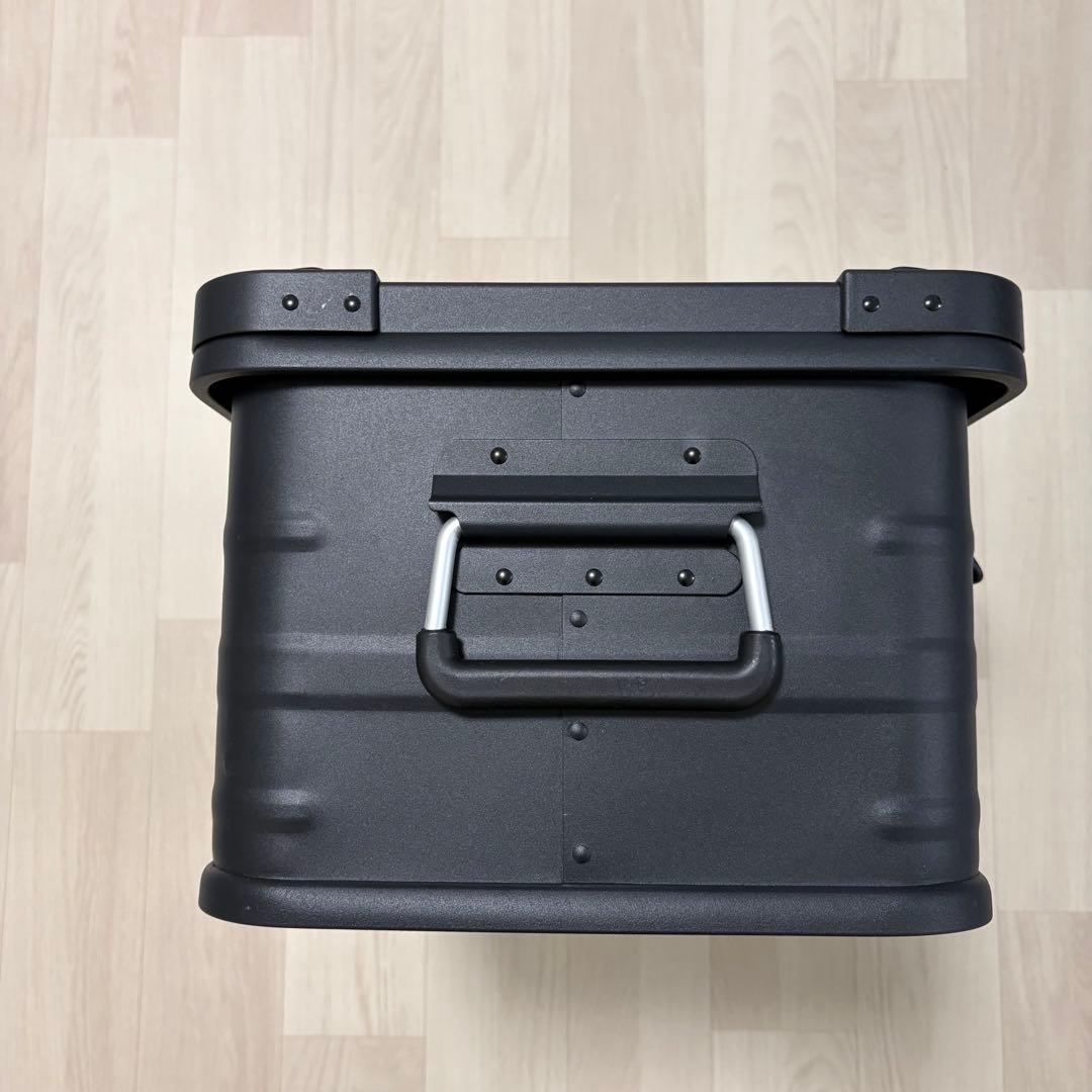 アルミ収納ボックス　アルミコンテナボックス　30L
