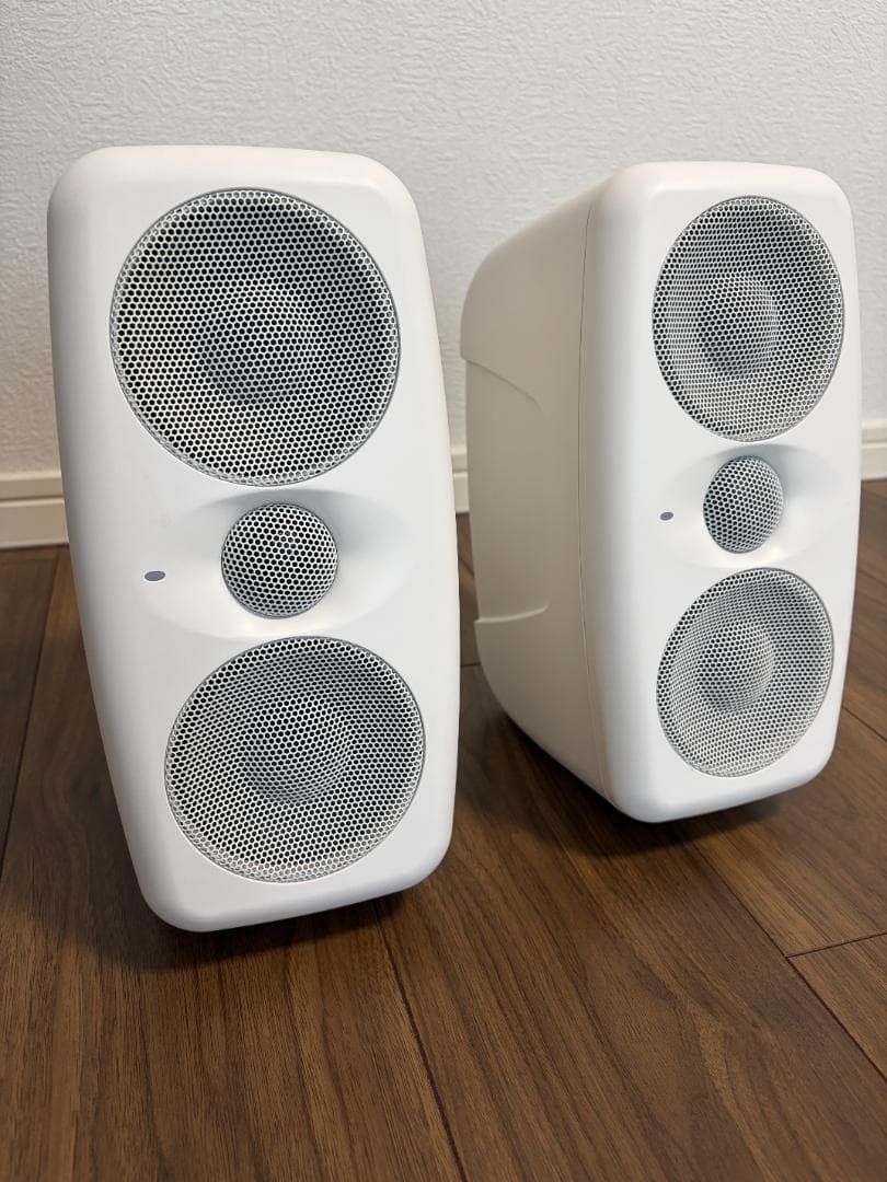 IK Multimedia / iLoud MTM White 2本セット