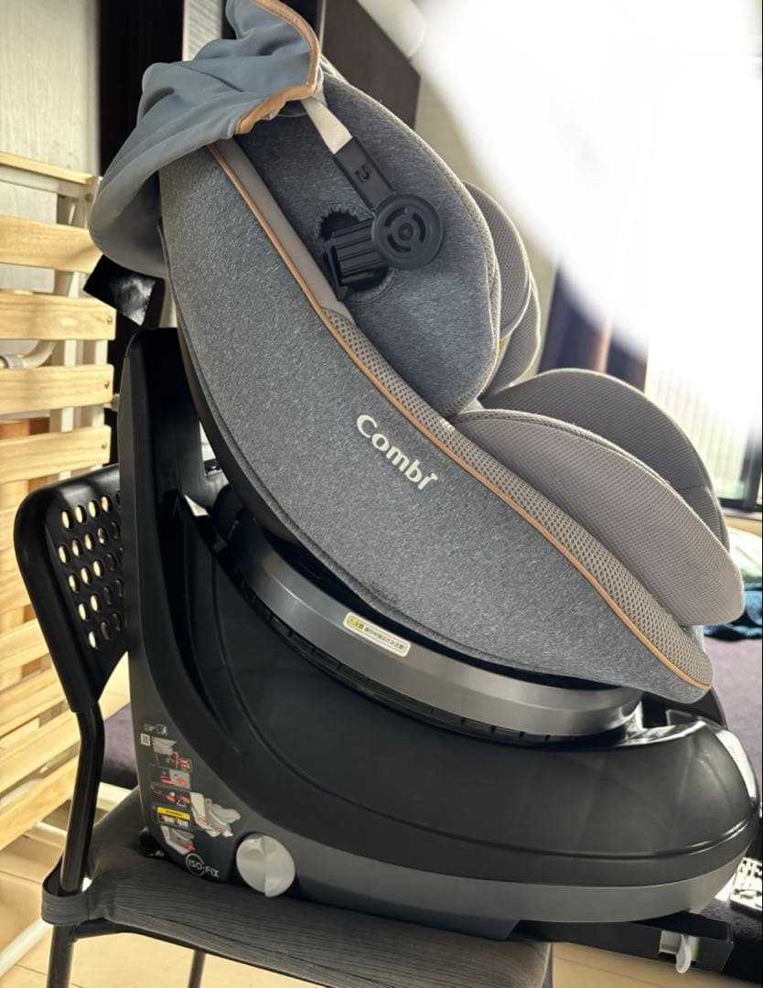 値下げcombiコンビ クルムーヴスマートISOFIXエッグクッション限定モデル