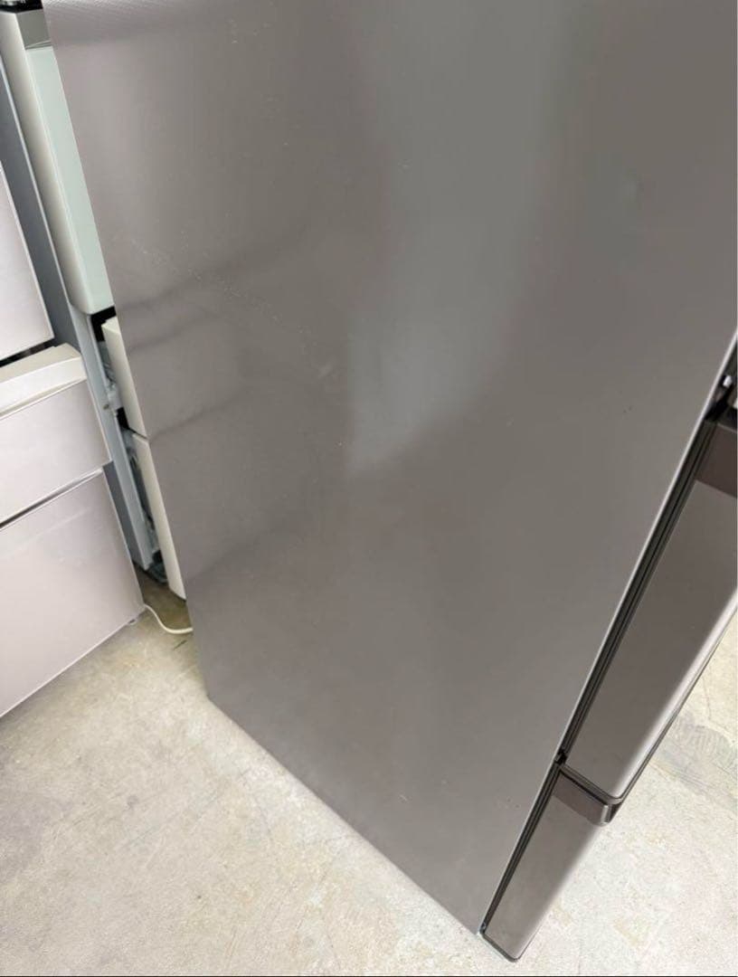 【高年式】 2020年式 360L Hisense 冷蔵庫 HR-D360IS