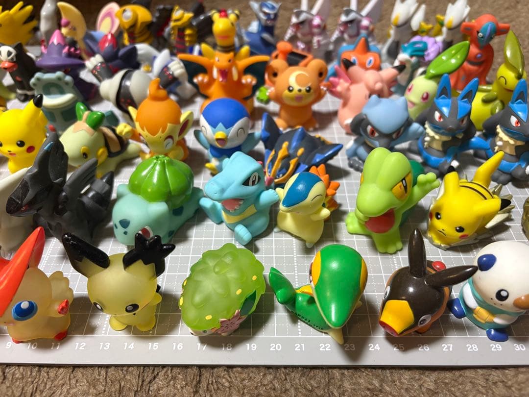 【年末特価】ポケモンキッズ　指人形54匹
