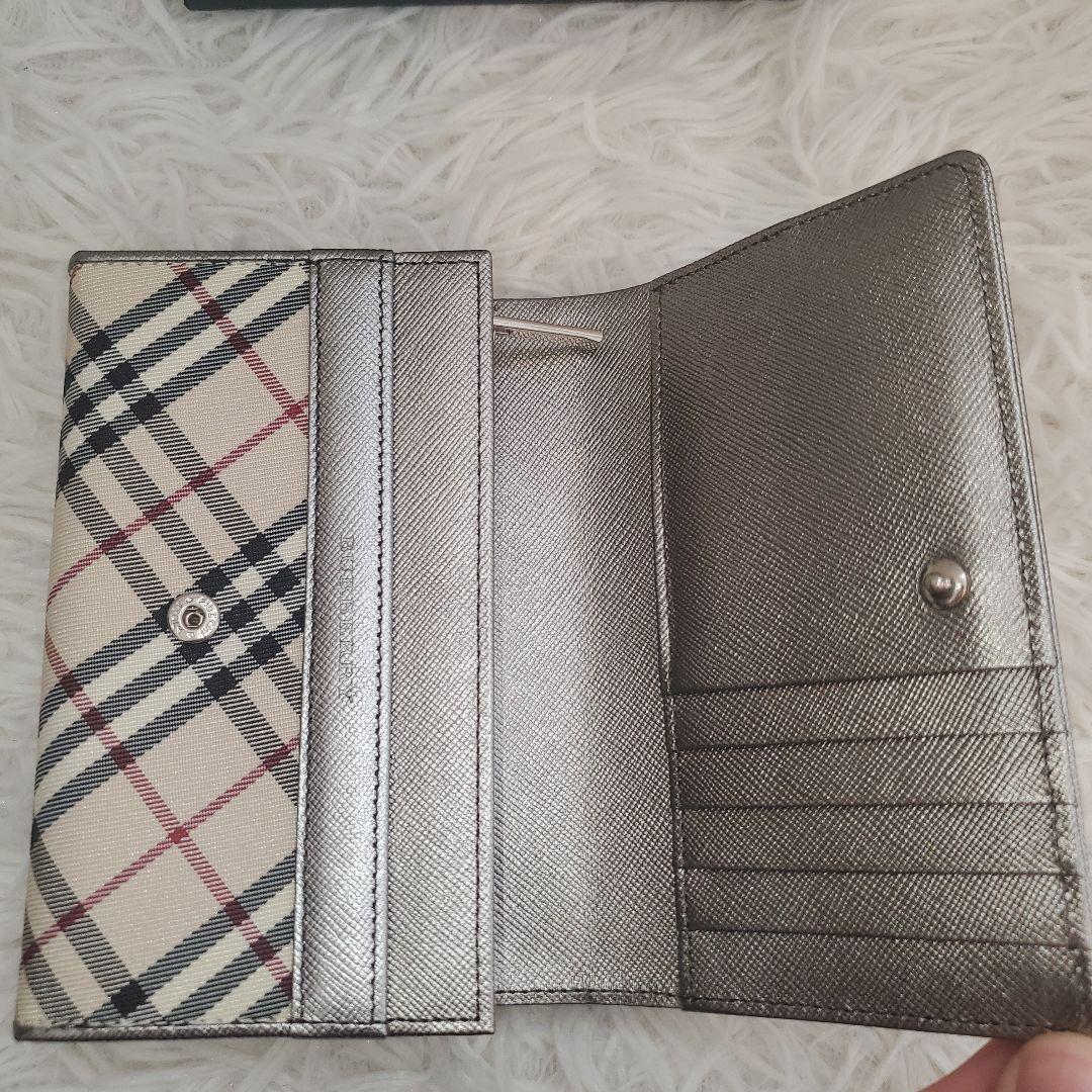 ⭐極美品⭐BURBERRY ノバチェック 二つ折り財布 シルバー