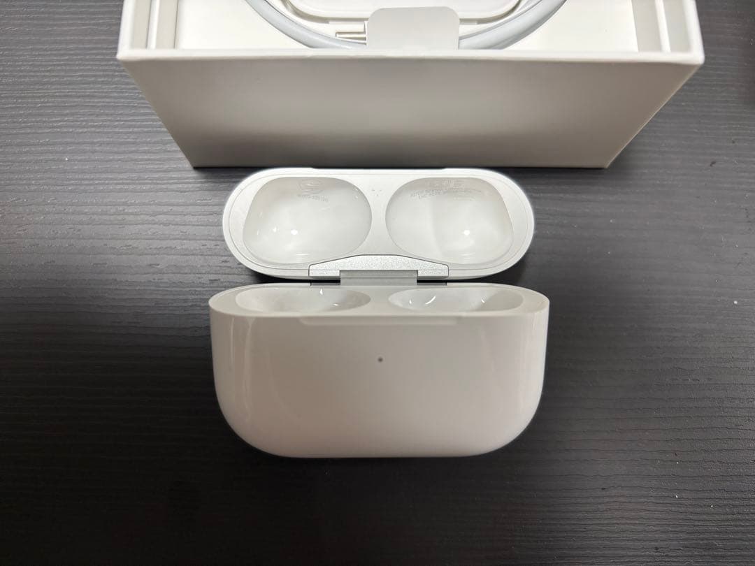 【✨クリーニング済】【付属品未開封】AirPods Pro 第2世代 美品