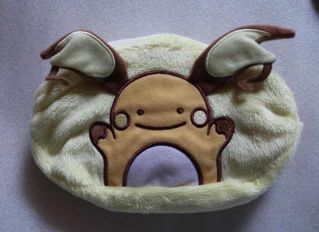 d⭐️ポケモン⭐️　メタモン　ピチュー　&　ピカチュウ　&　ライチュウ　ポーチ