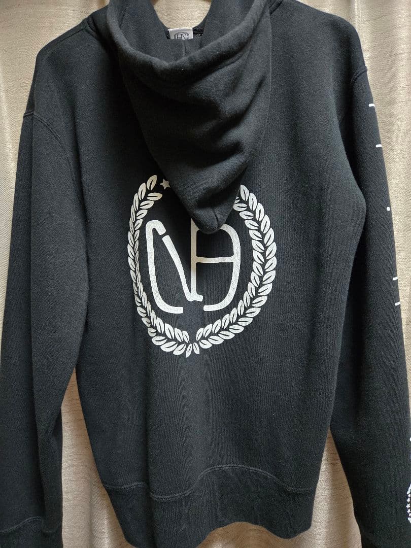 NovelbrightパーカーLサイズ