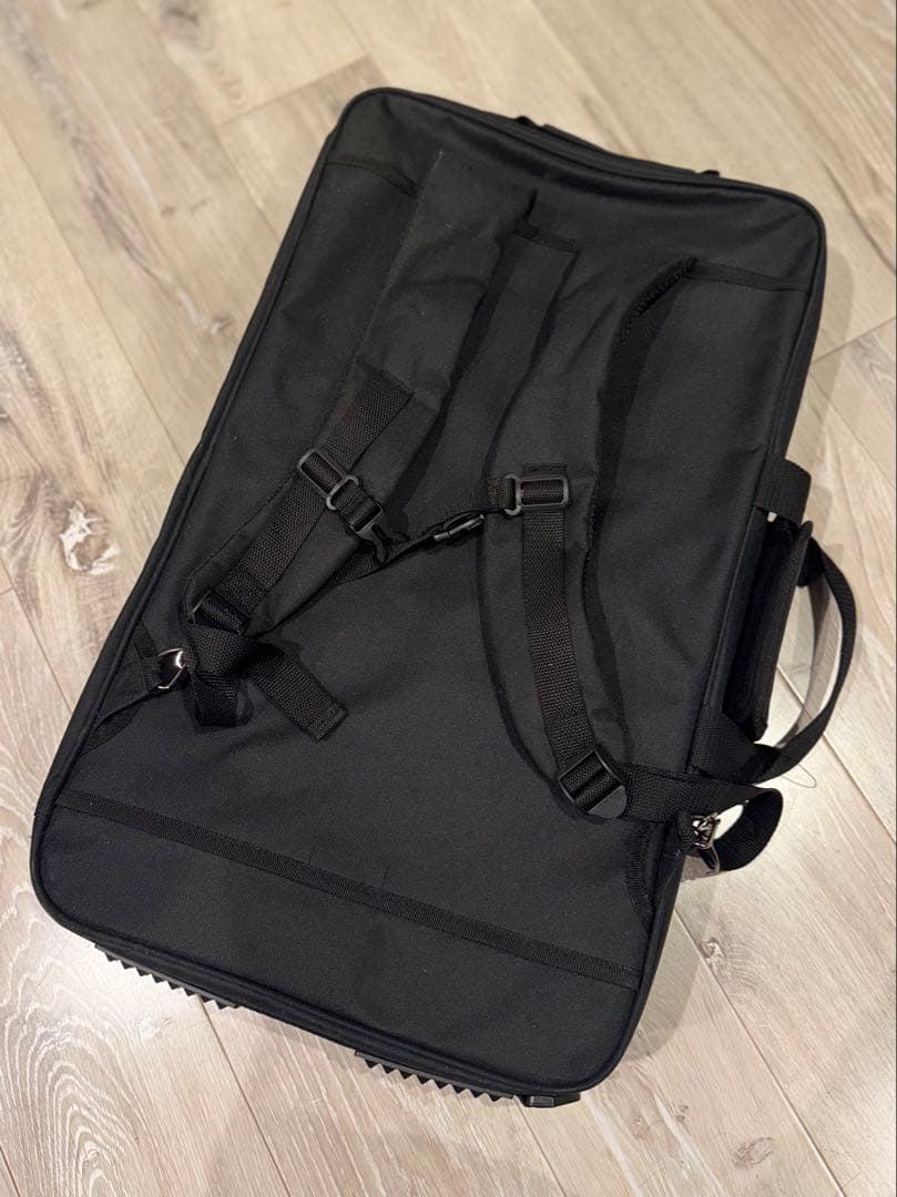 Numark Mixtrack Platinum FX DJコントローラー