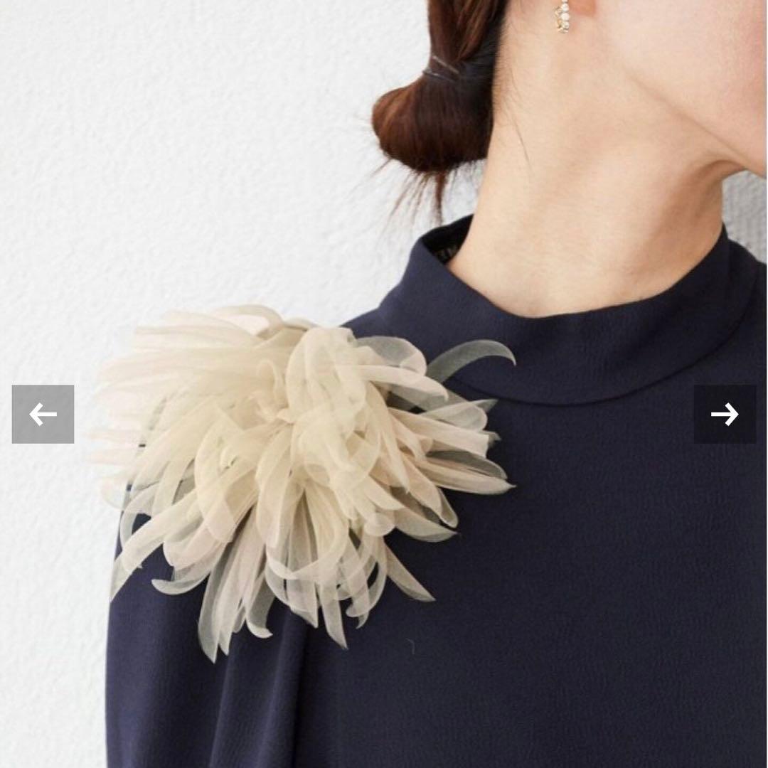 VERMEIL par iena シルクオーガンジーコサージュ