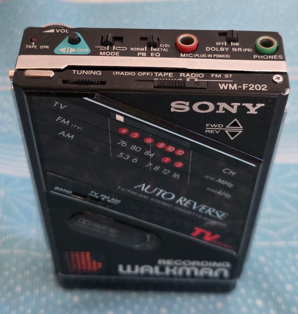 ポータブルプレーヤー SONY WALKMAN WM-F202