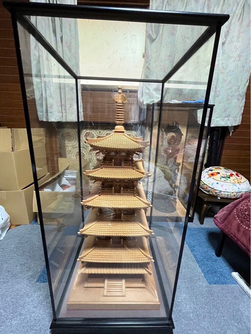 【美品】五十塔　ガラスケース付き