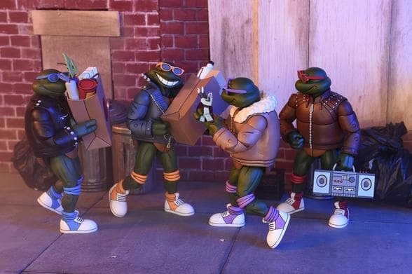 【NECA】新品 正規品 パンク・タートルズ TMNT フィギュア 4PK