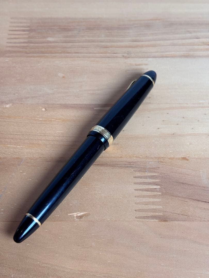 【美品】セーラー万年筆 14Kペン先 コンバーター付 ブラック ゴールド