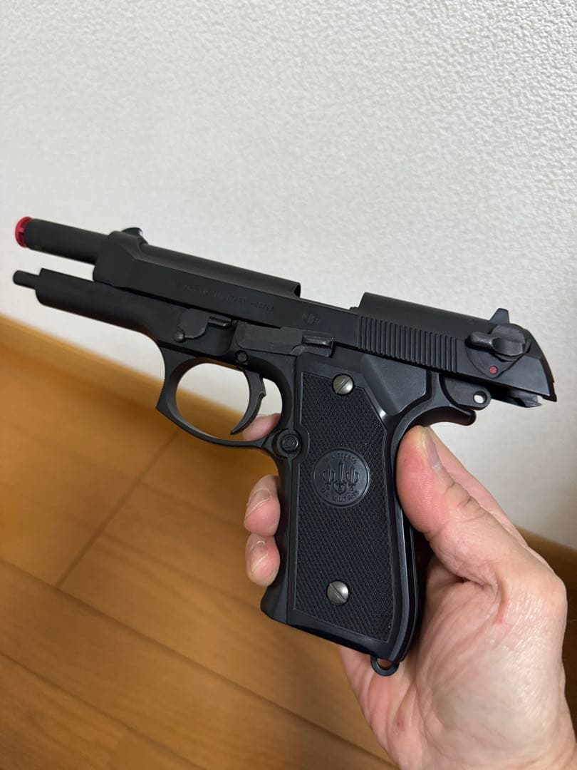 東京マルイ　ガスブローバック　ベレッタ M92F ミリタリーモデル