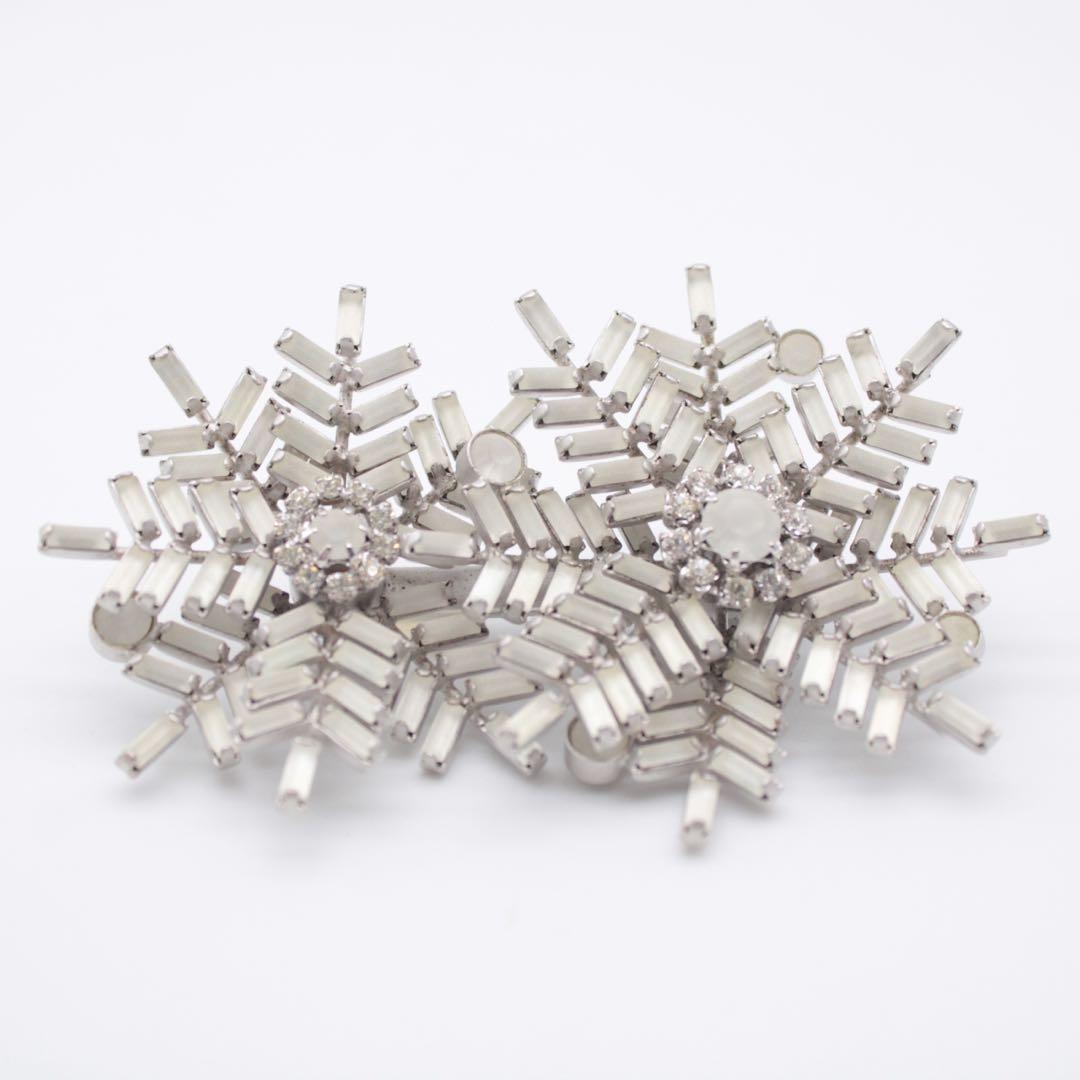 希少美品 FOXEY フォクシー クリスタルブローチ 雪結晶 シルバー 結婚式